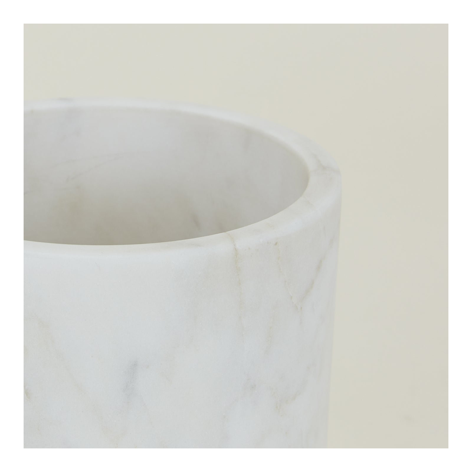 Simple Round Utensil Crock
