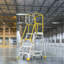 Échelle plateforme en aluminium