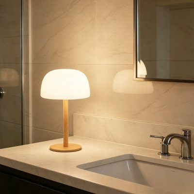 Lampe de douche imperméable Ip65, lumière sans fil rechargeable 7500Mah, lumière murale à contrôle tactile à gradation continue de 18 RVB pour l'extérieur