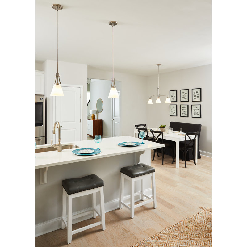 Luminaire suspendu conique à 1 lumière Camryn, Nickel brossé