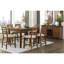 Chaises à hauteur de comptoir (2), structure en bois au fini cerisier traditionnel, revêtement texturé beige, salle à manger (de 2), sièges en tissu