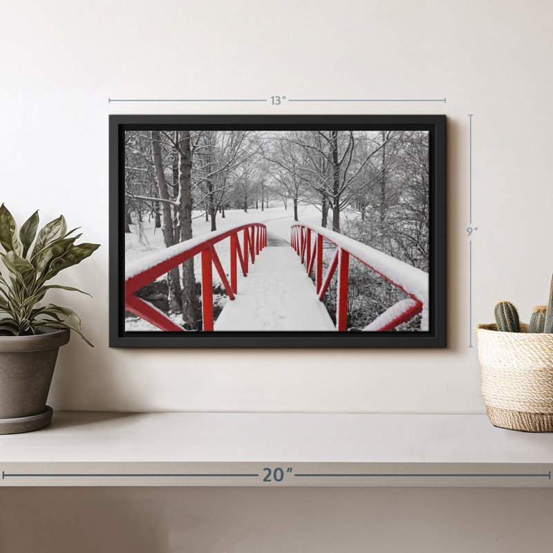Impression sur toile rouge avec neige, H 9 po x l 13 po