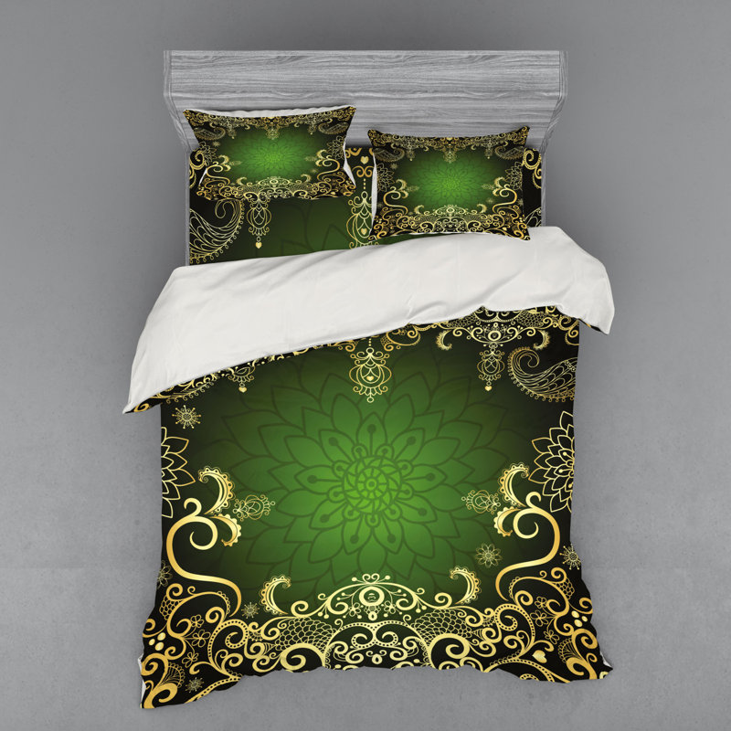 Traditional Polyester Damask Duvet Cover, Queen Duvet Cover + 3 Additional Pieces
