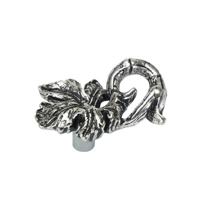 Bacchus Grape leaf & vine medium knob in Chalice