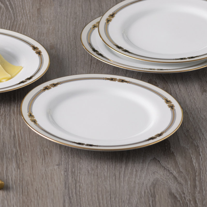 Ensemble de 4 assiettes à salade dorées Noritake Empire, 8,25 po