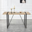 Table de salle à manger rectangulaire avec un dessus spécialement texturé et des pieds en métal noir-1600231143
