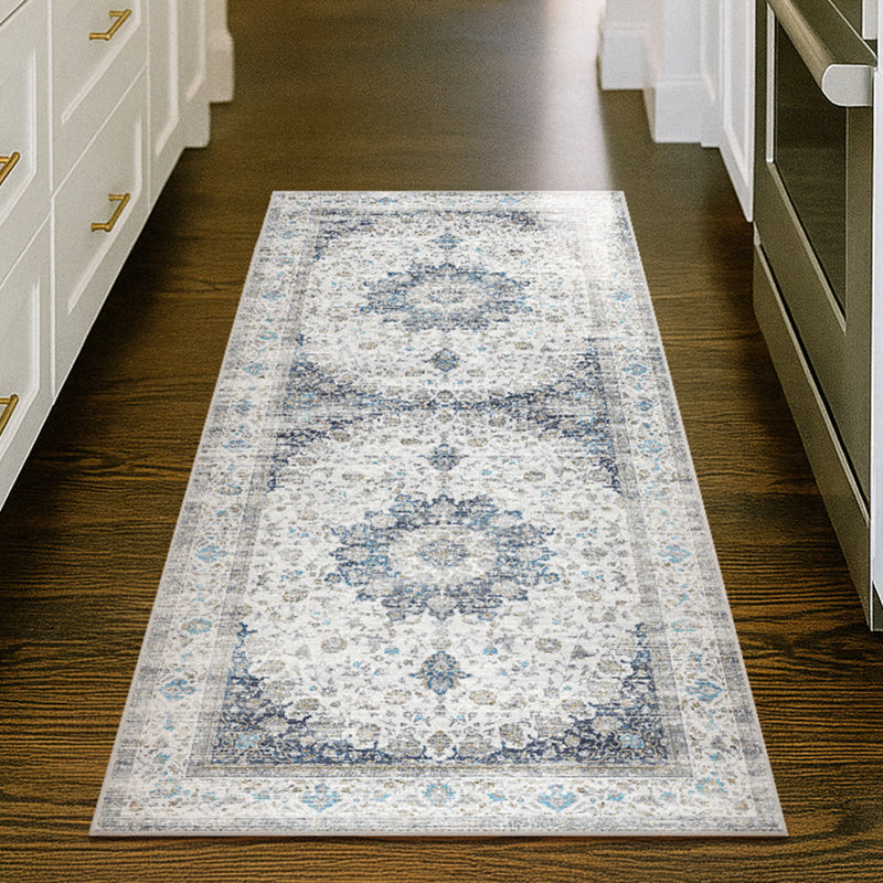 Vespera Medallion Silver Machine Washable Non-Slip Stain-Resistant Traditional Hallway Runner Rug - 2.5'x7', Runner 2'6" x 7'