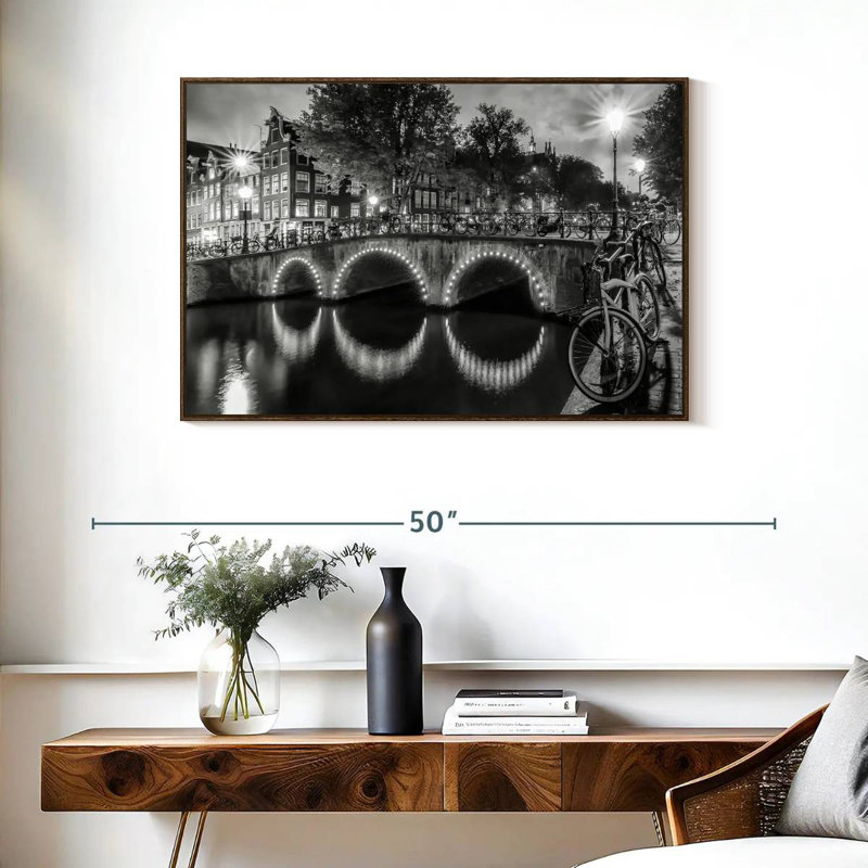 Vue moderne Amsterdam, 37 po x 25 po, Cadre flottant noyer