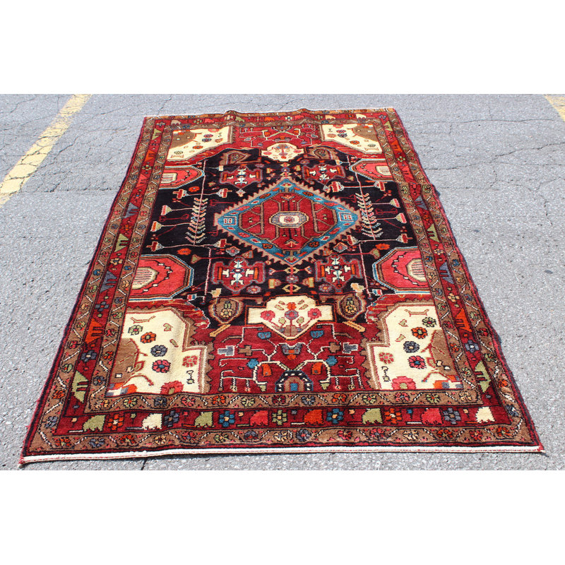 Hand Knotted Wool Oriental Indoor Rug