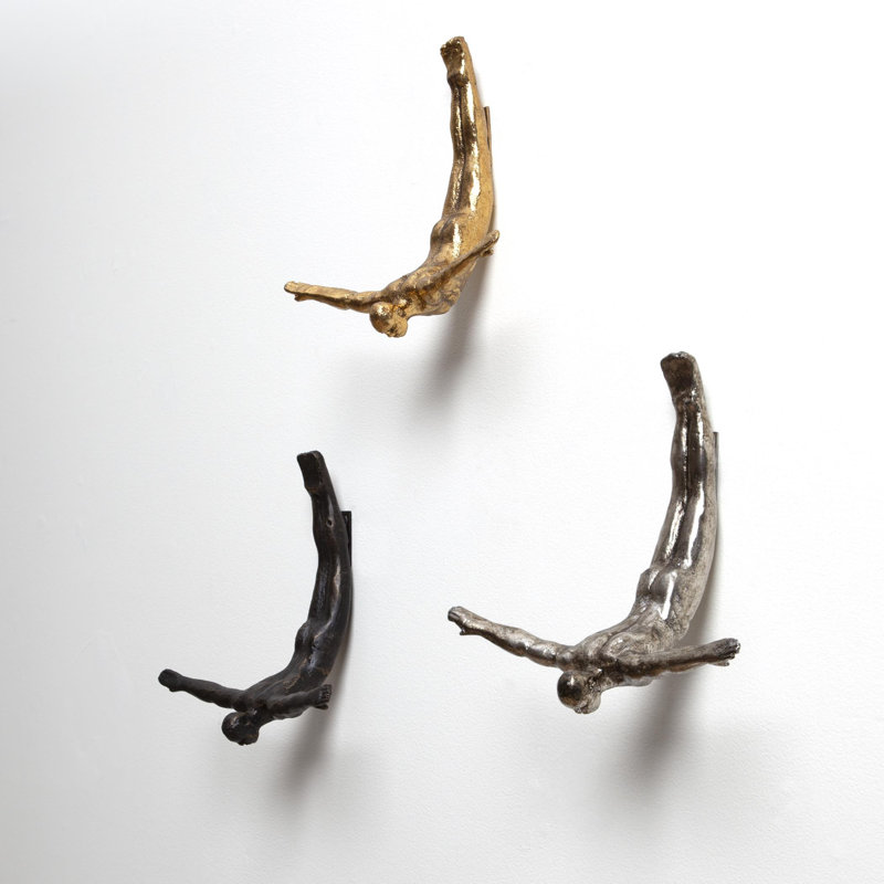 Wall Diver, Gold