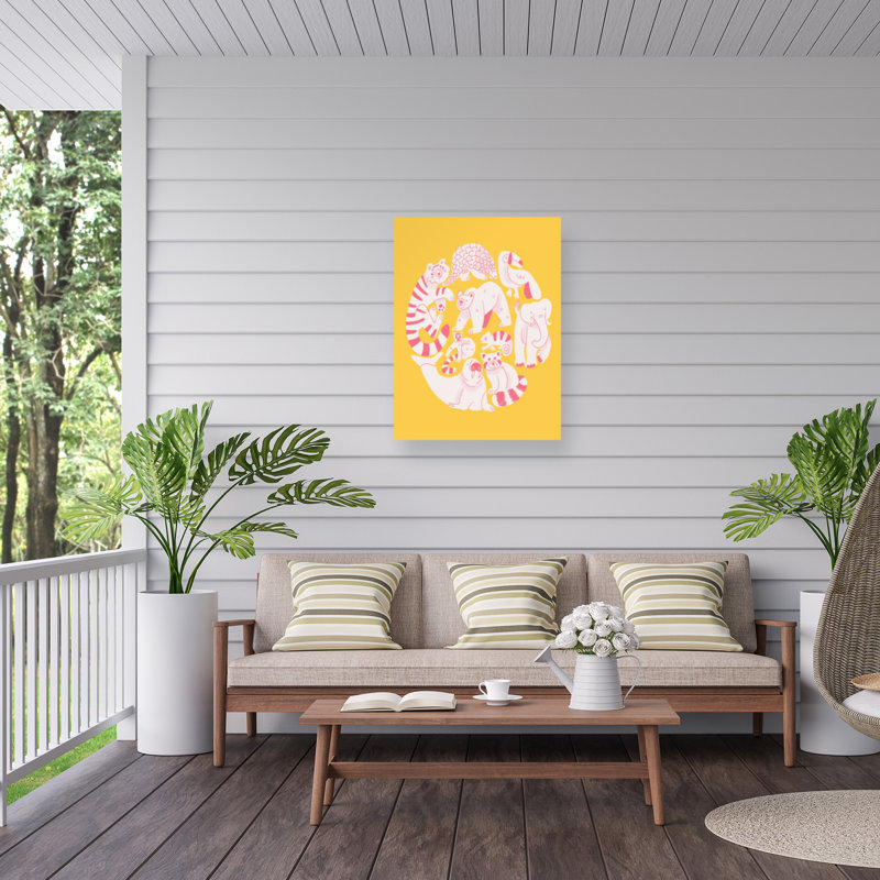 Eliott Bulpett Yellow Animal Collage Outdoor  Canvas, H 14 po x l 19 po