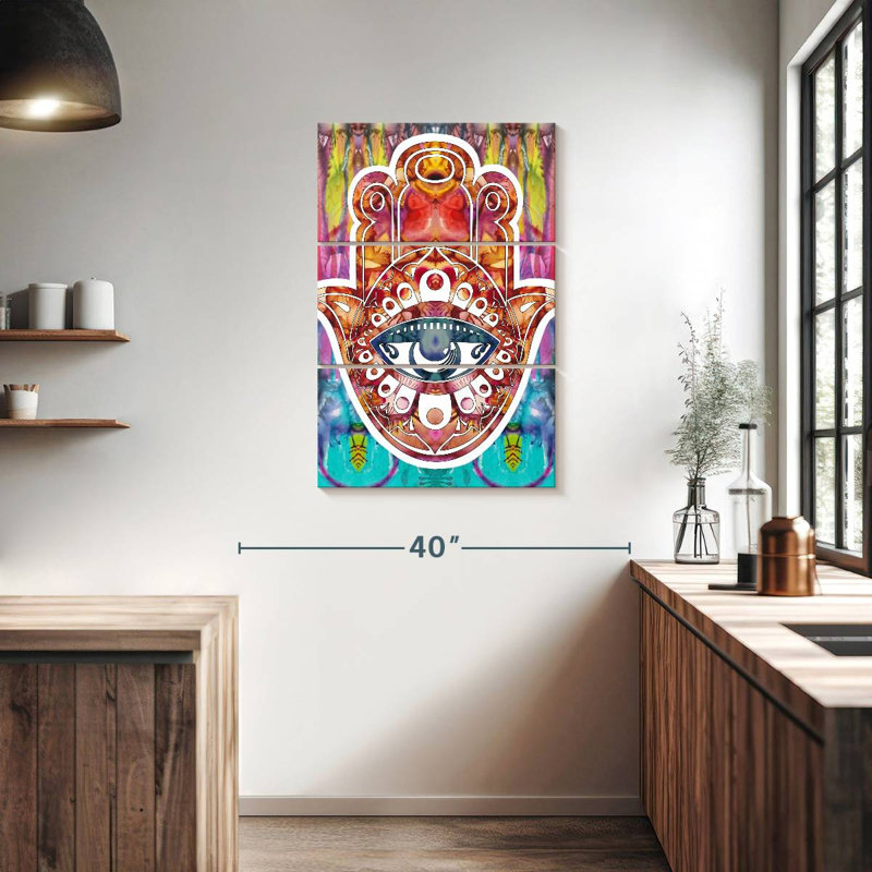 Hamsa multicolore Kerrick, H 38 po x l 24 po