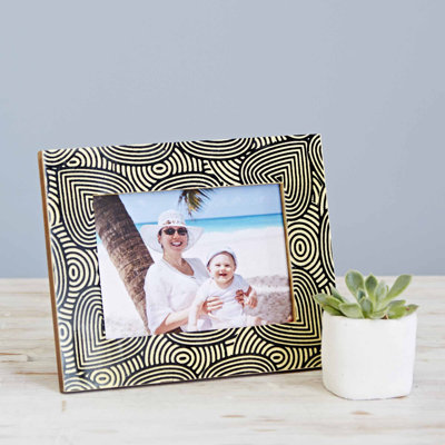 Black Picture Frame