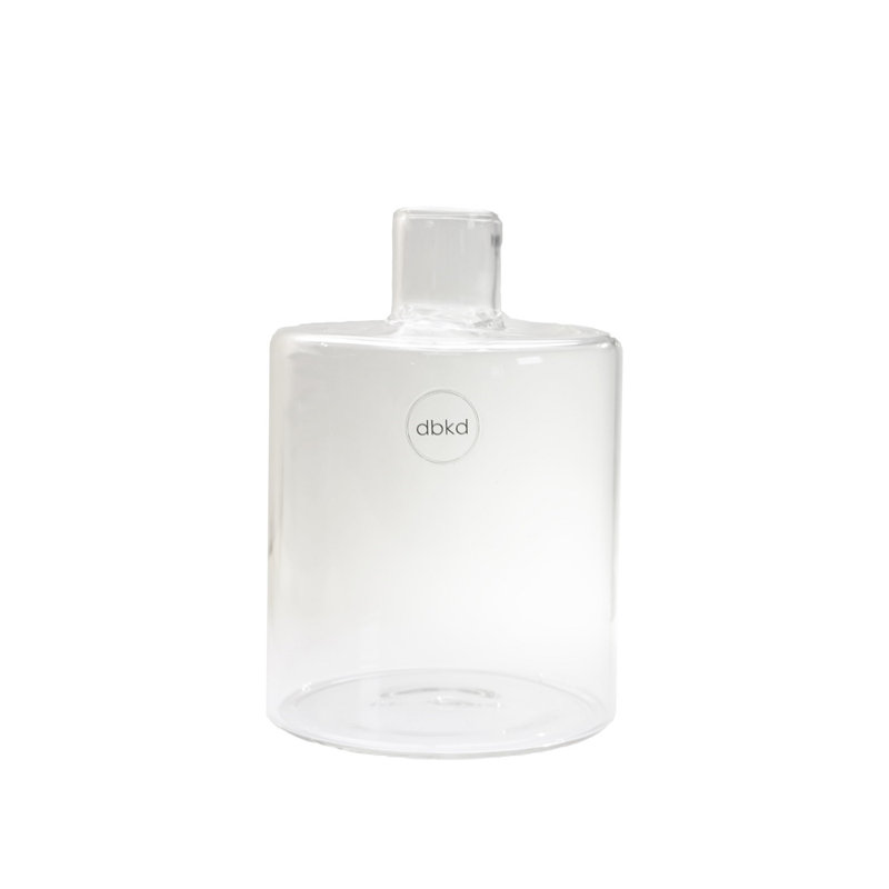 Juhani Glass Table Vase, 5.51" H x 3.94" W x 3.94" D