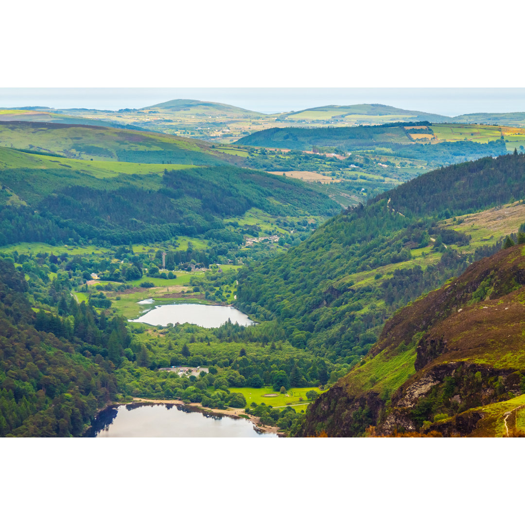 Die Seen in Glendalough von Mammuth - Druck