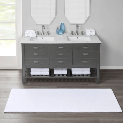Simple Bath Rug
