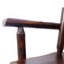 Tabouret de bar en bois de sapin rustique avec repose-pieds et accoudoirs larges-1081468326