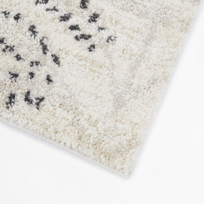 Ashbourne Cream/Charcoal Floral Transitional Area Rug, 5'3" x 7'