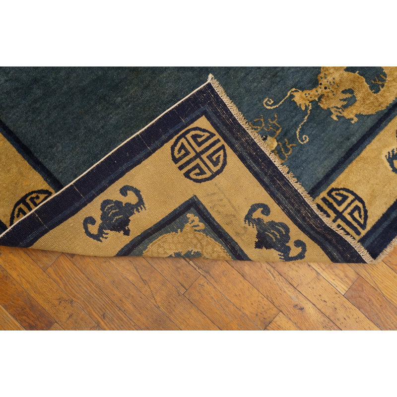 Petit tapis rectangulaire chinois en laine nouée de style chinois antique des années 1890