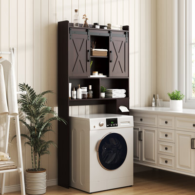 Armoire de rangement au-dessus de la toilette