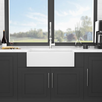 33 Inch White Double Apron Ceramic Sink In Style, Workstation Ledge For Space - Saving, Chip And Discoloration , Comes With Basket Strainer Installation Guide 33" Bowl Kitchen, Feature Enhanced