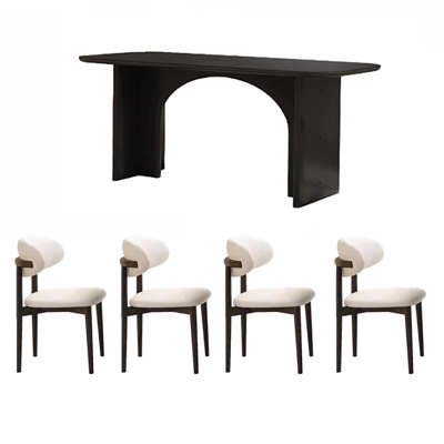 Combinaison table et chaises de style crème