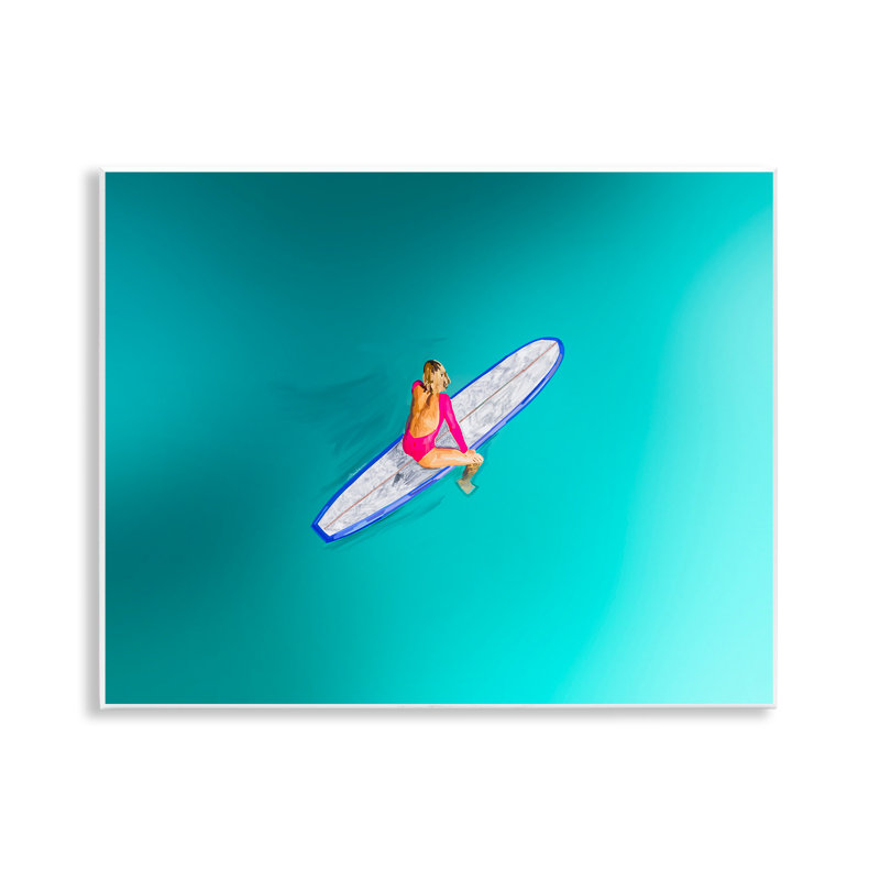 «Sitting on Peaceful Surfboard» par Amelia Noyes
