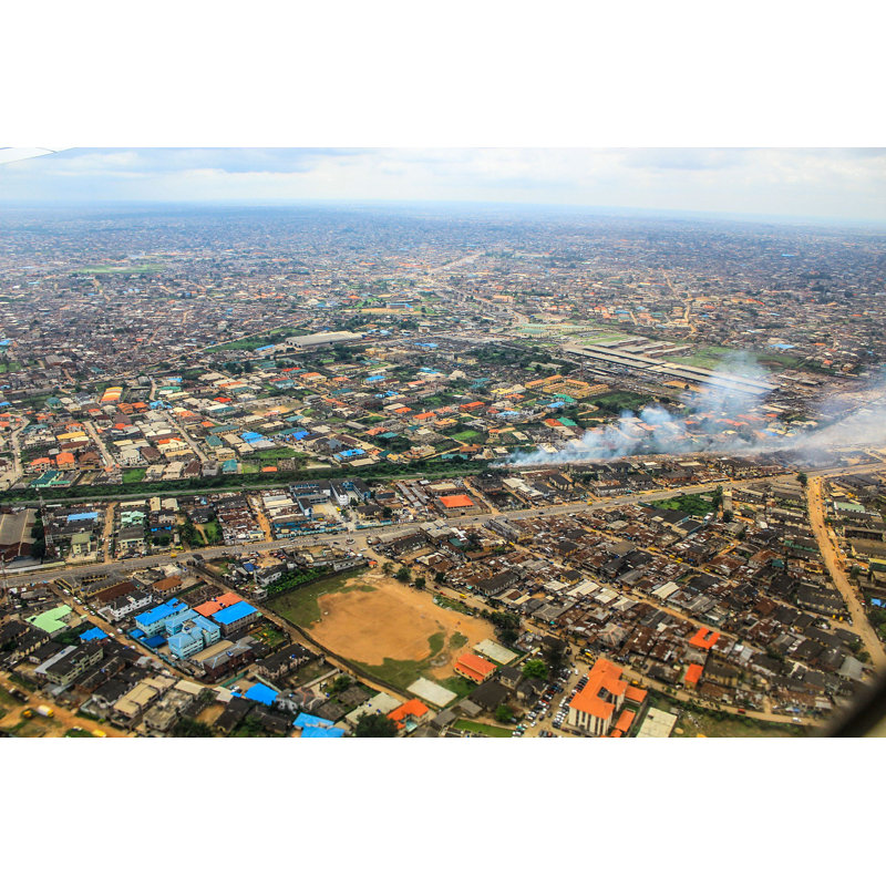 «View Of Lagos» par - photographie sur toile tendue, H 8 po x l 12 po