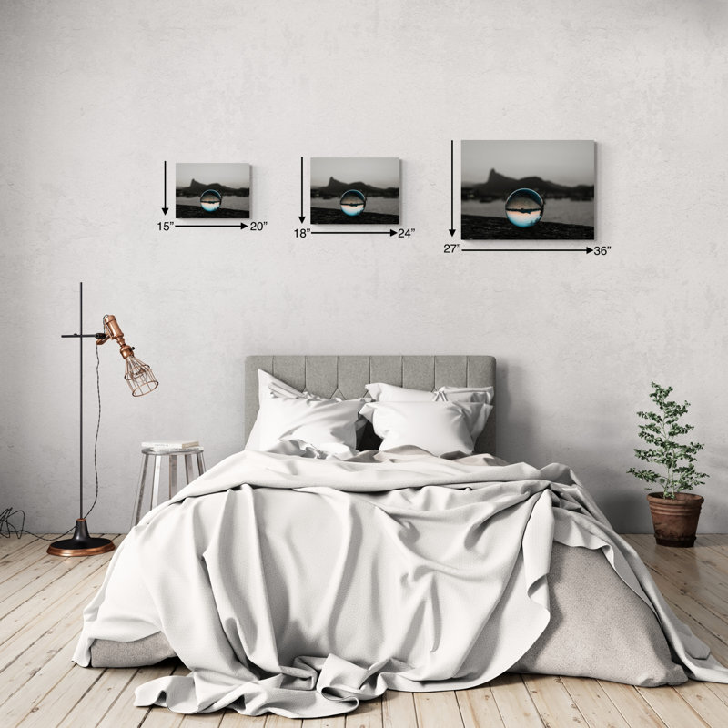 Reflections at Dusk - reproduction d'art sur toile tendue sur toile tendue, 18" H x 24" W