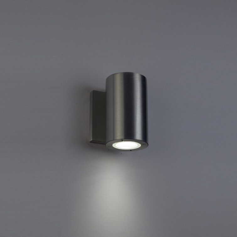 Vessel Aluminum LED Wall Light