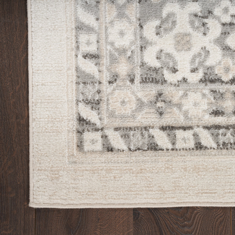 Keyshaun Oriental Indoor Rug, Rectangle 3'11" x 5'11"