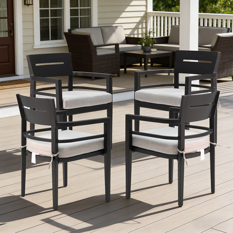 Ensemble de 4 chaises de salle à manger d'extérieur à structure en aluminium avec coussins Sunbrella