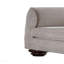 Chaise en velours brun clair avec coussin