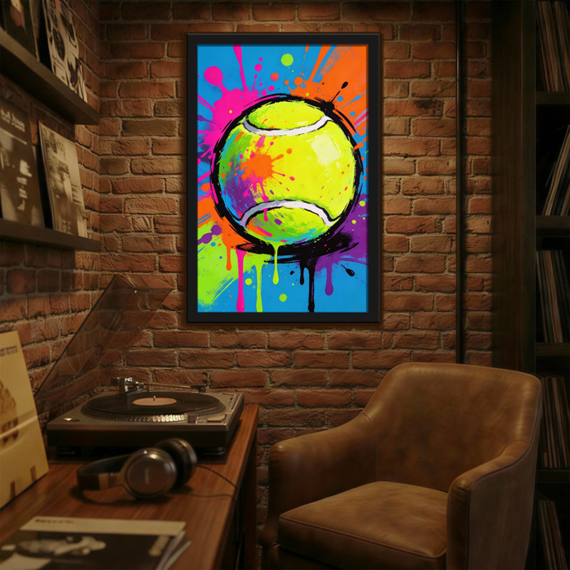 Balle de tennis colorée avec éclaboussures de peinture, H 18 po x l 12 po