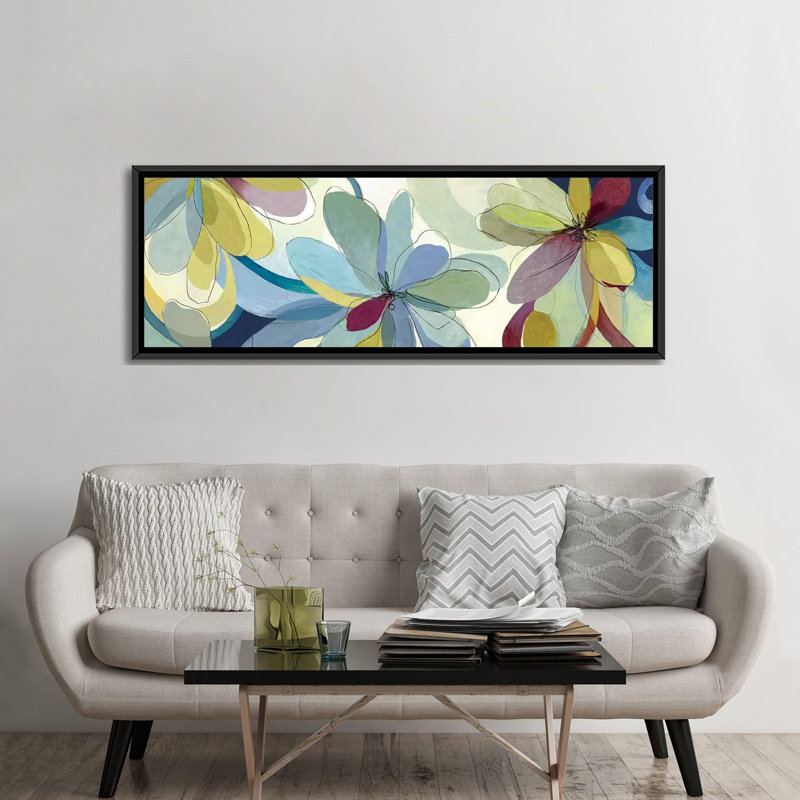 «Silk Flowers II» par Aimee Wilson, impression sur toile tendue, H 24 po x l 72 po x P 1,5 po, Cadre noir