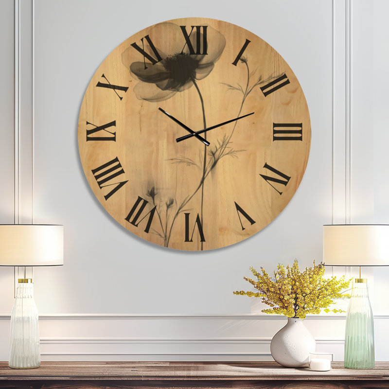 Étude anémone à l'encre I - Horloge murale en bois massif beige Japandi, Extra Large