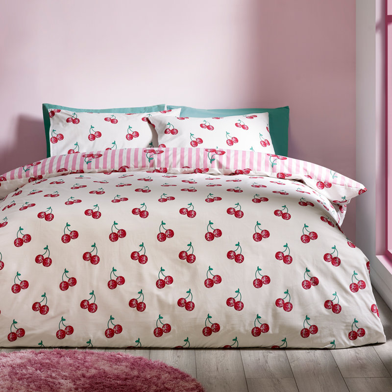 Disco Cherries Stripes Reversible Duvet Cover Set, Kingsize Duvet Cover + 2 Standard Pillowcases