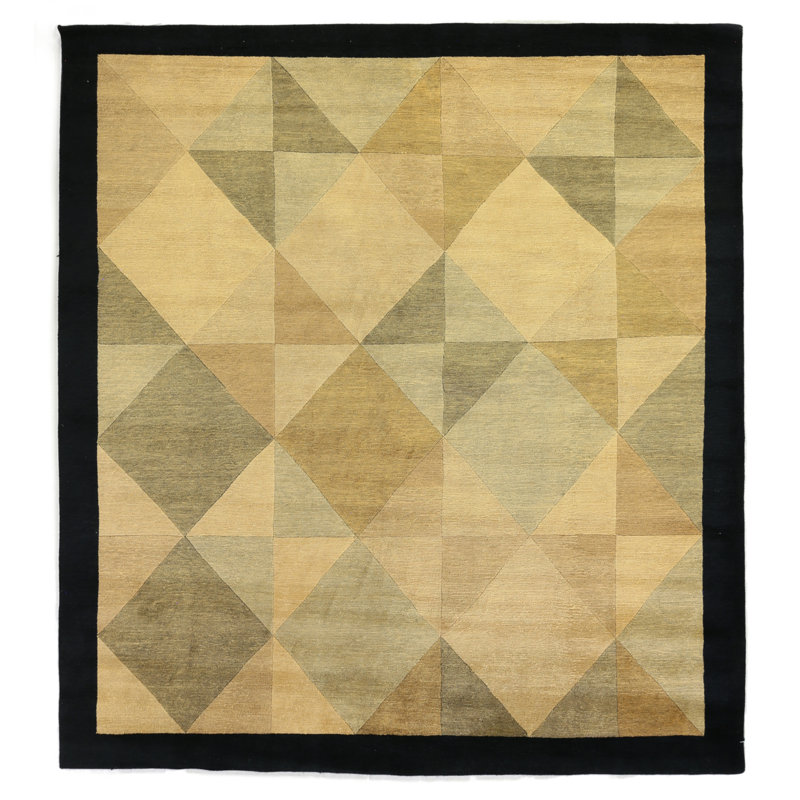 Himalayan handloomed Viscose Black Area Rug