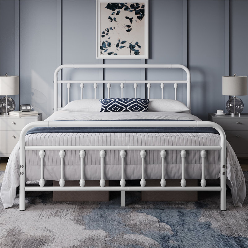 Metal Bed Frame with Vintage Headboard, White, Kingsize (5')