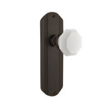 Deco Plate with Waldorf White Milk Knob