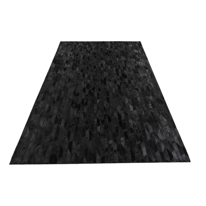 Tapis noir Juliana