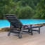 Chaise longue d'extérieur en PEHD