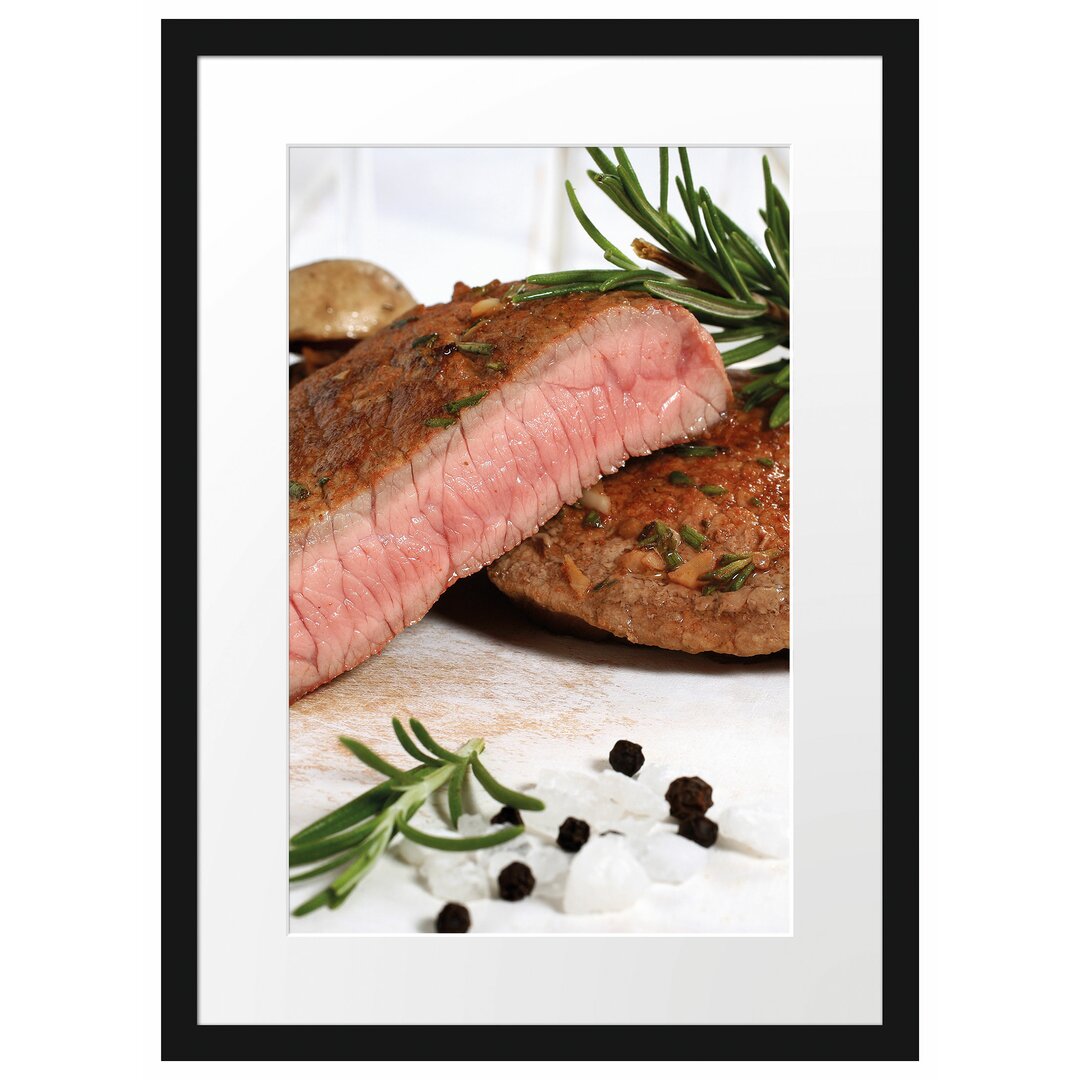 Gerahmtes Poster Saftiges Steak Medium