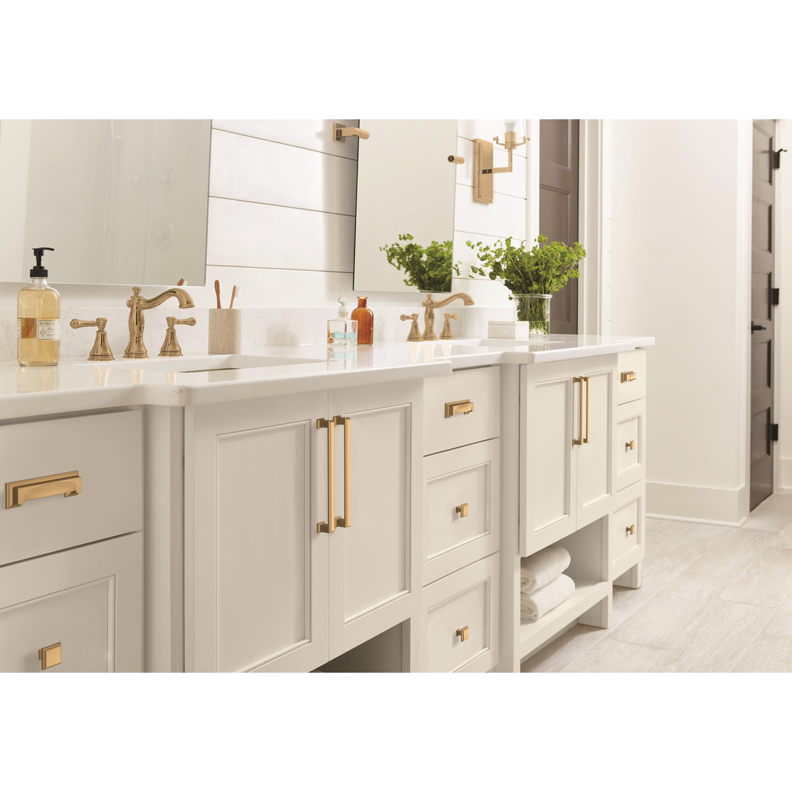 Appoint Square Cabinet Knob, Champagne Bronze