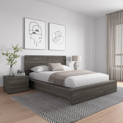 Antonnio 3 Piece Bedroom Set with Bed and 2 Nightstands