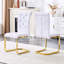 Ensemble de 4 chaises de salle à manger en peau d'alligator rétro avec boucles en cristal et pieds en plaqué or pour une assise élégante et durable-40465245-40465246-40465247