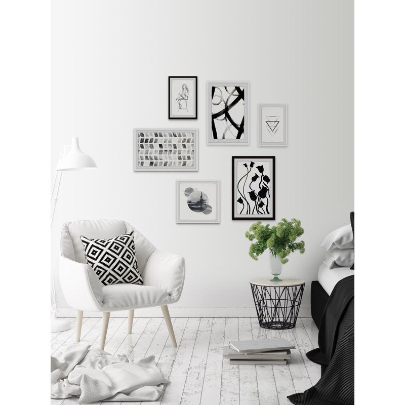 Strinko «In Pose II» Hexaptych