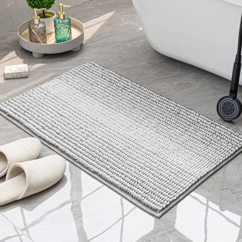 Tapis pour salle de bain en chenille douce Zager, Gris clair, L 32 po x l 20 po