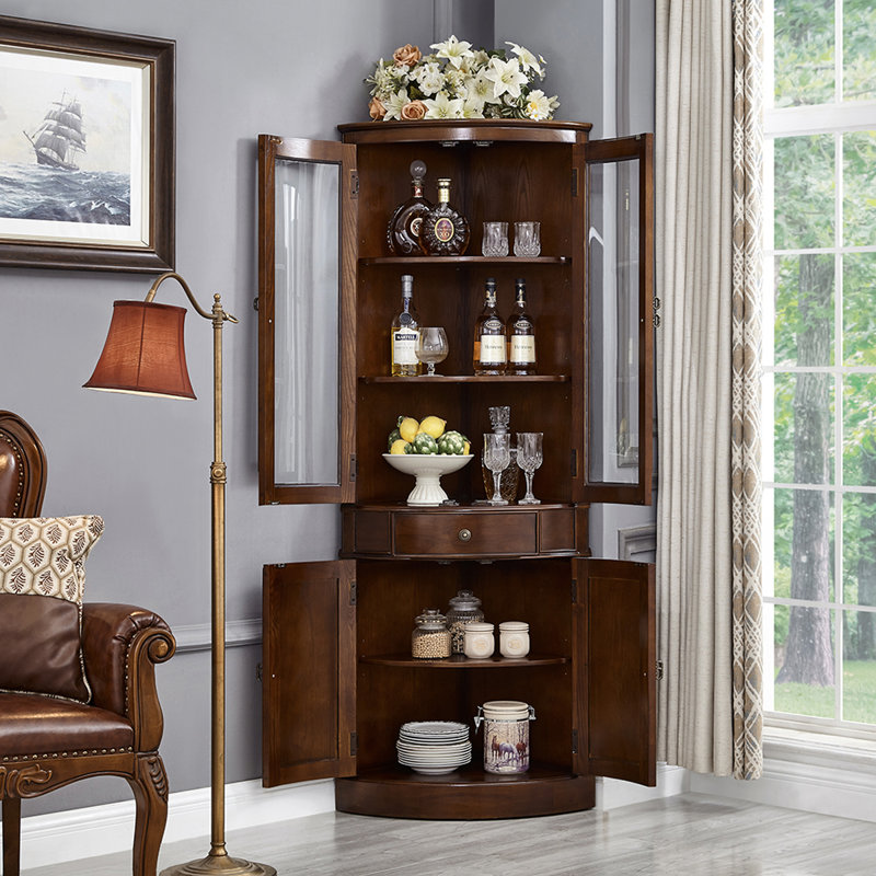 Vitrines en bois massif brun noisette
