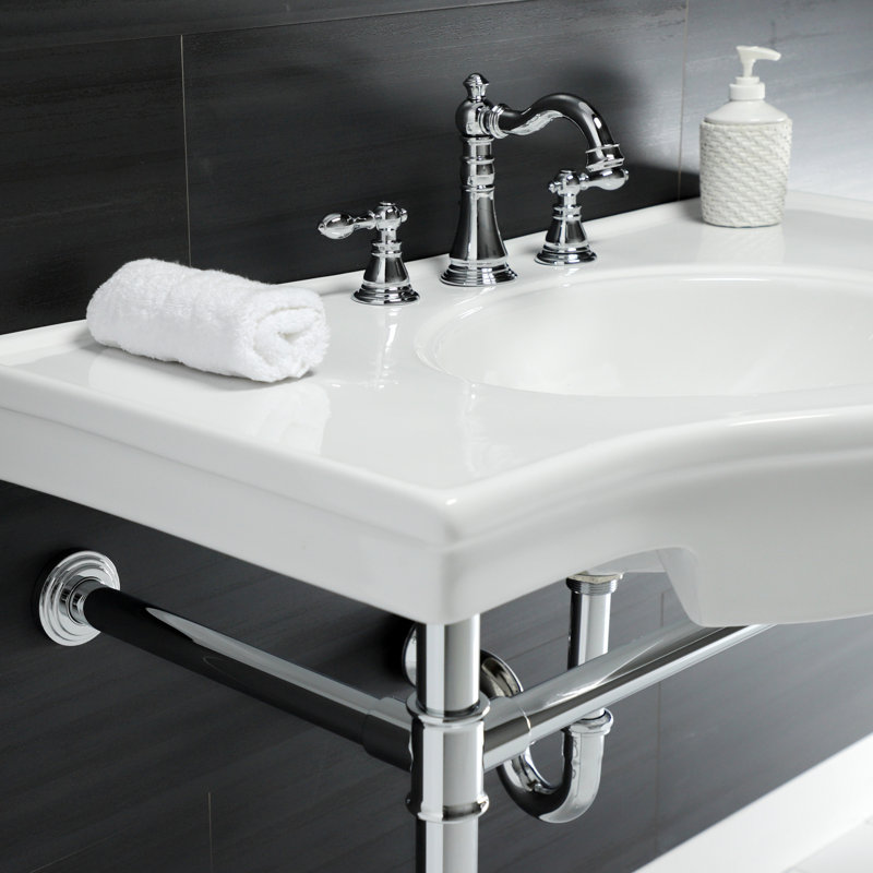 Robinet de salle de bain espacé Kingston, Polished Chrome